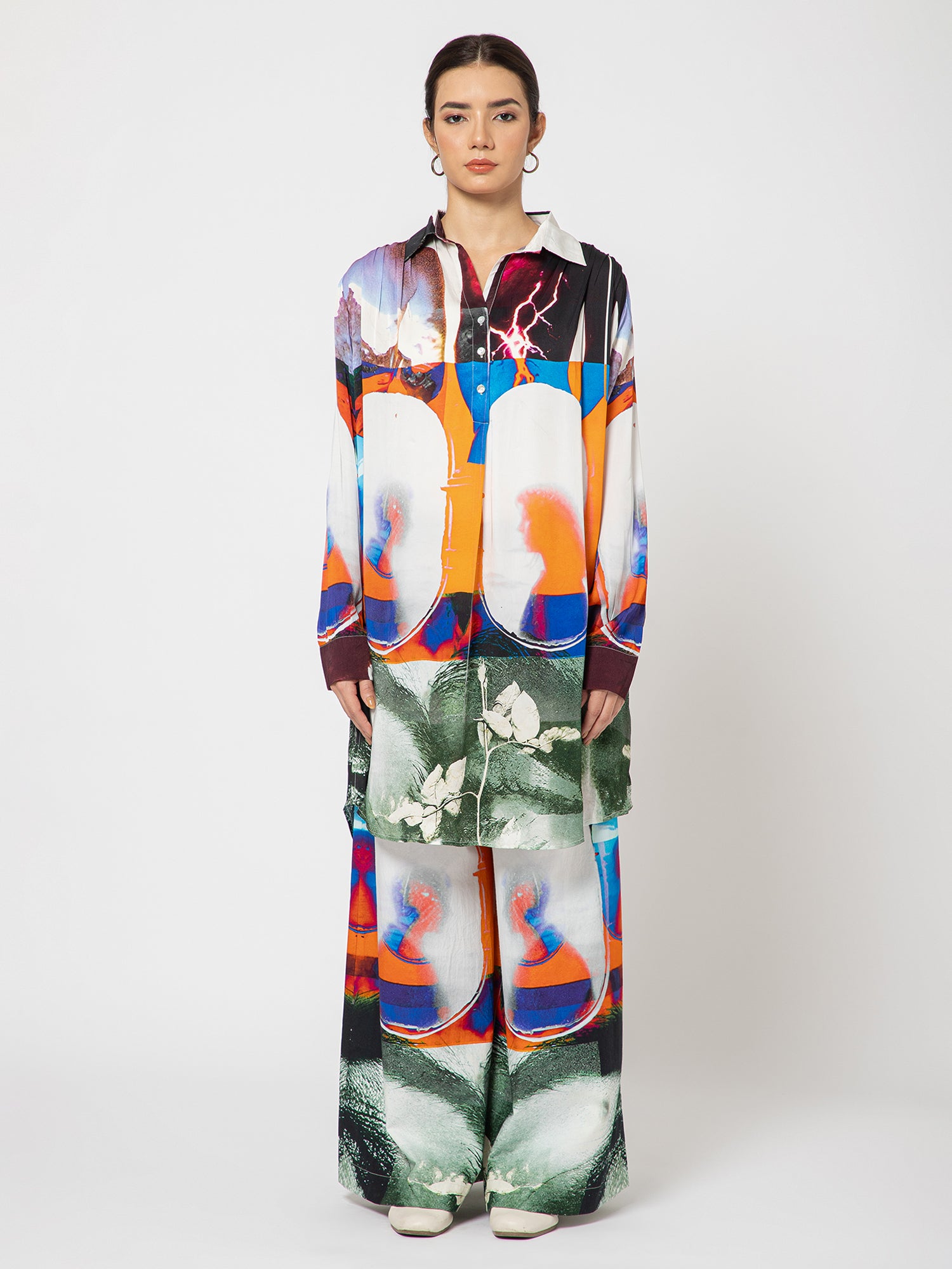 Why sitting on the opposite side? Kurta